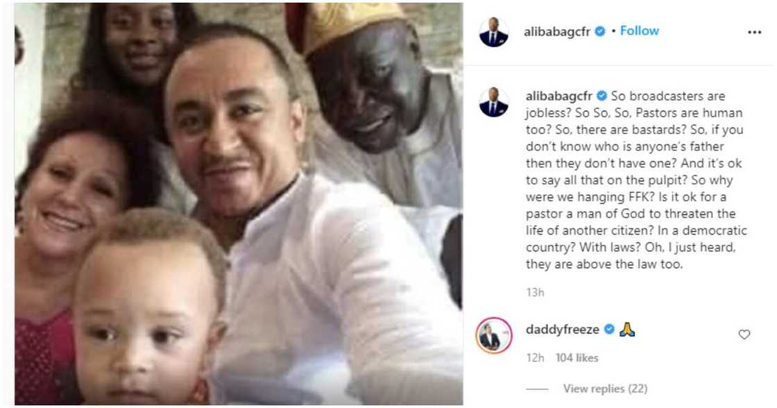 Daddy Freeze vs Pastor Ibiyeomie: Ali Baba pulls up photos of media personality and his parents Daddy Freeze vs Pastor Ibiyeomie: Ali Baba pulls up photos of media personality and his parents