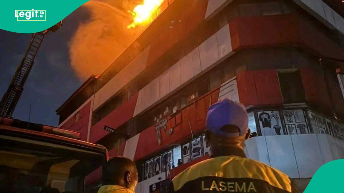 Fire outbreak hits 22-storey building in Lagos State
