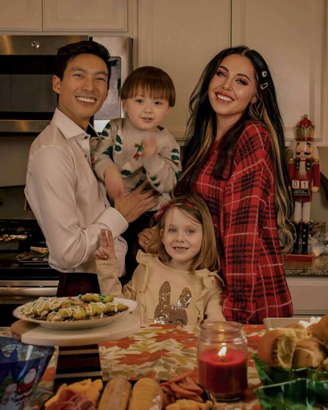 Deavan Clegg’s relationships Deavan Clegg’s relationships