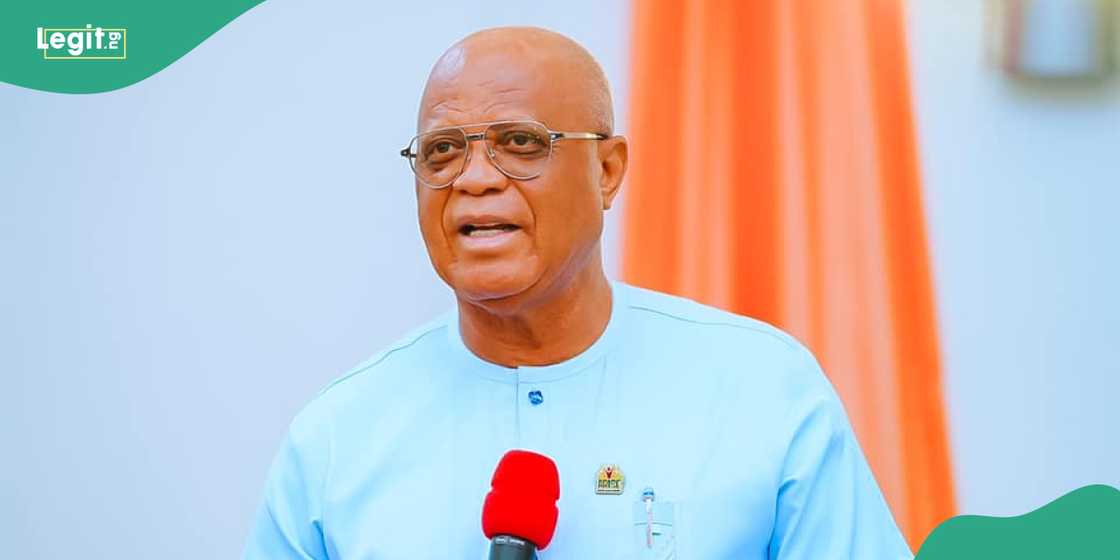 Nigerians react as Akwa Ibom entrepreneur gets N5 million from governor Nigerians react as Akwa Ibom entrepreneur gets N5 million from governor
