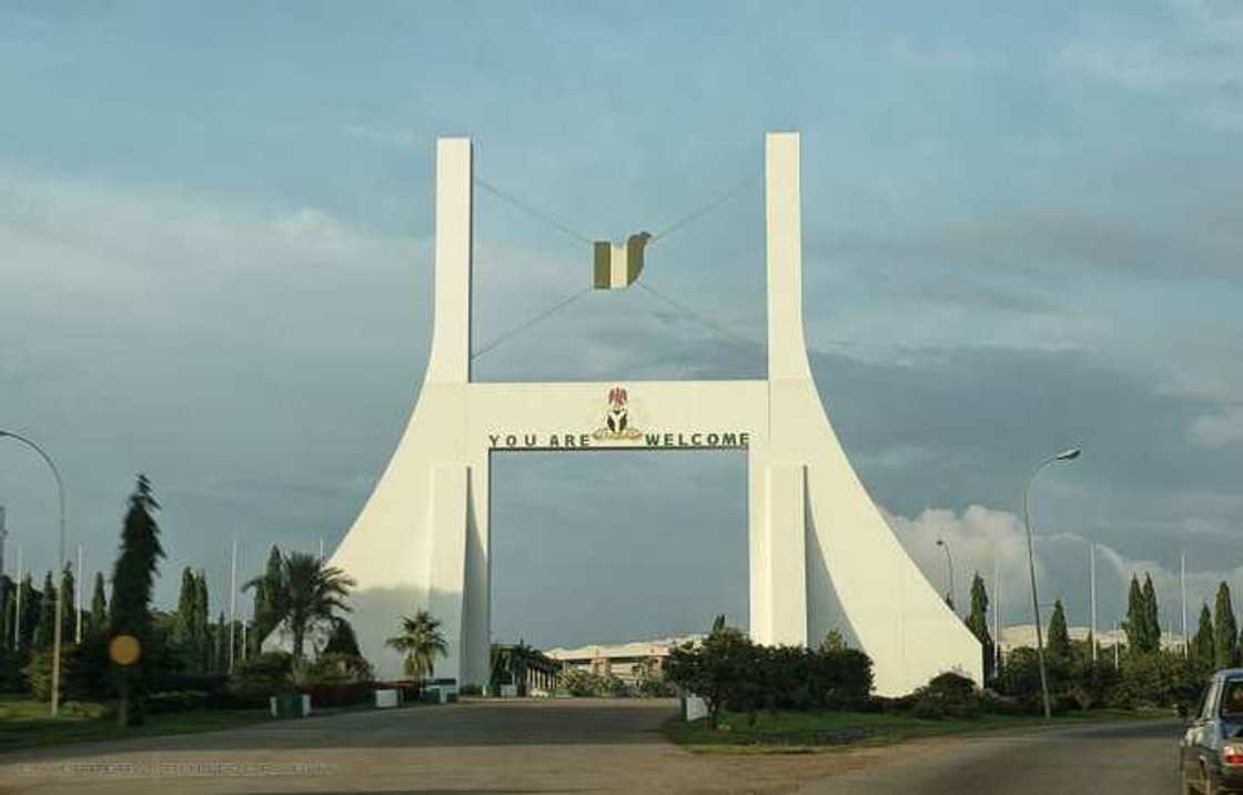 Gunmen Stage Mass Abduction in Abuja, Demand N200m Ransom Gunmen Stage Mass Abduction in Abuja, Demand N200m Ransom