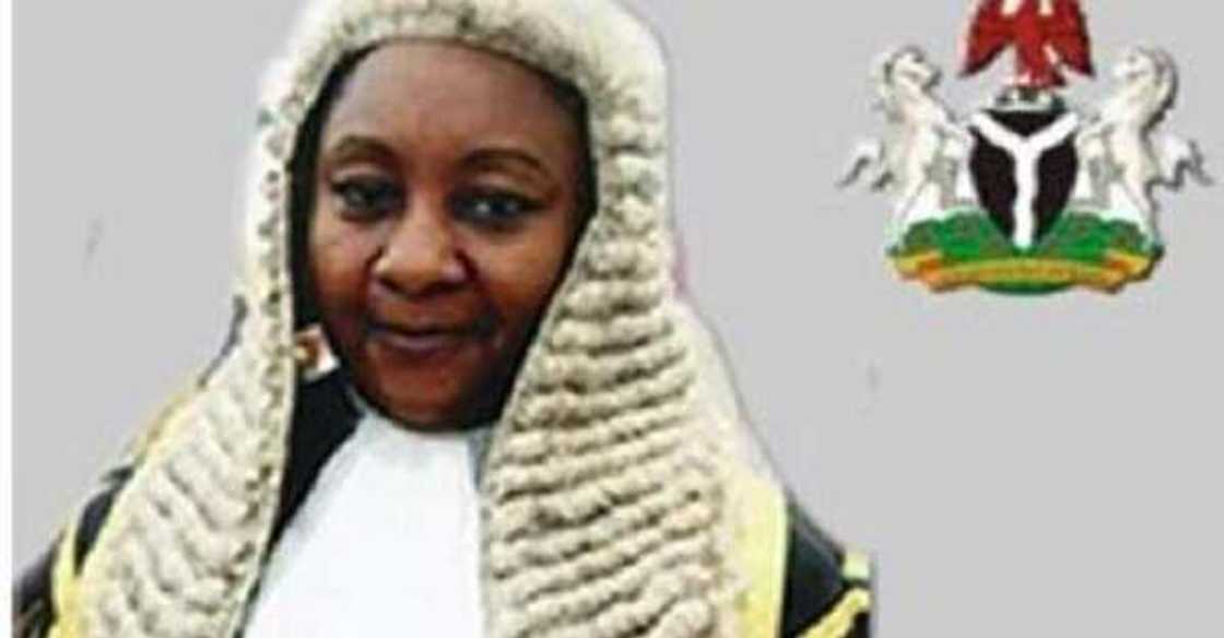 Yanzu-yanzu: Alkali Binta Nyako ta kamu da cutar Coronavirus Yanzu-yanzu: Alkali Binta Nyako ta kamu da cutar Coronavirus
