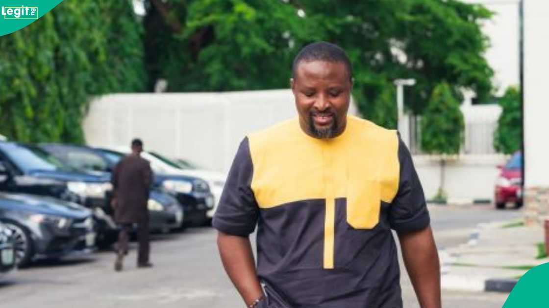 A Nigerian author reacts as his wife bags a master’s degree from Miva University.
