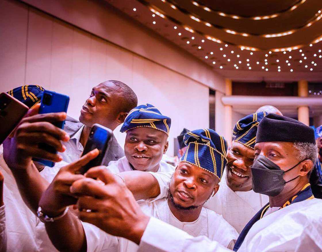 Igbobi Alumni Roots for Osinbajo