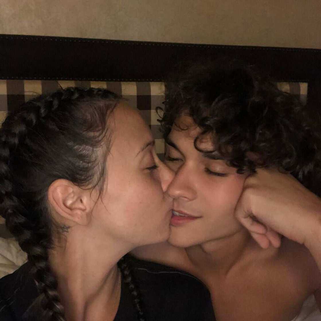 Stella Maeve boyfriend Stella Maeve boyfriend