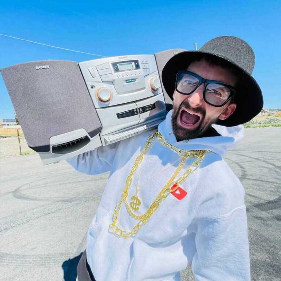 What happened to Aaron Kyro? What happened to Aaron Kyro?