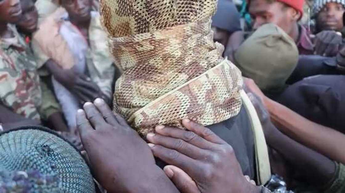 FG ta sanar da dalilin da yasa ba za ta bayyana sunayen masu daukar nauyin ta'addanci ba FG ta sanar da dalilin da yasa ba za ta bayyana sunayen masu daukar nauyin ta'addanci ba