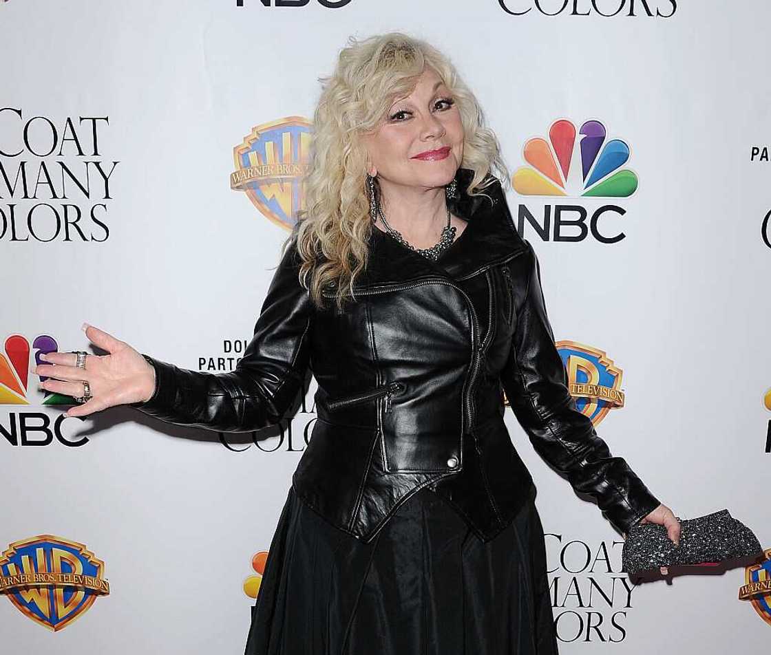 Stella Parton Stella Parton