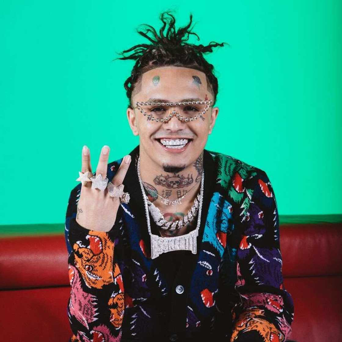 Rich American rapper Rich American rapper