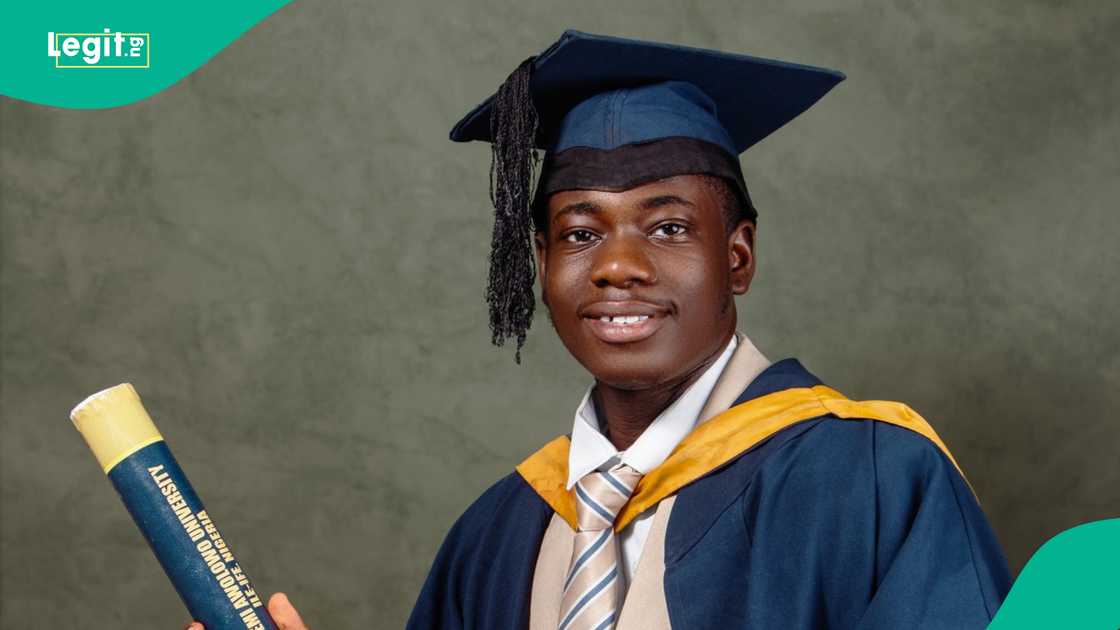 Bamigbaye Habeeb Olalekan, a First Class graduate from Obafemi Awolowo University, achieved a remarkable CGPA of 4.61 while mastering skills like motion design Bamigbaye Habeeb Olalekan, a First Class graduate from Obafemi Awolowo University, achieved a remarkable CGPA of 4.61 while mastering skills like motion design