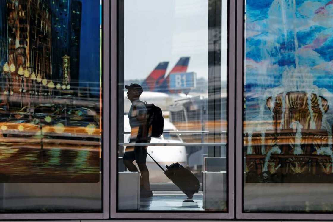 US airlines are preparing customers for what will probably be another bumpy holiday weekend US airlines are preparing customers for what will probably be another bumpy holiday weekend