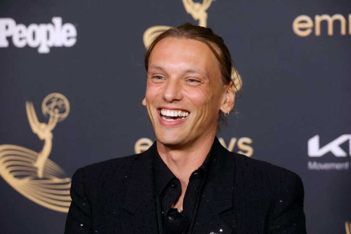 jamie campbell bower's partner