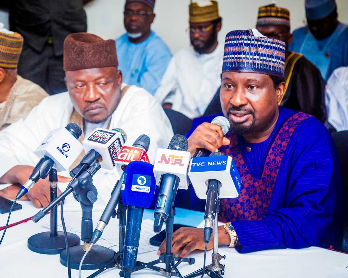 Sanata Barau zai ba marasa galihu tallafi a Kano