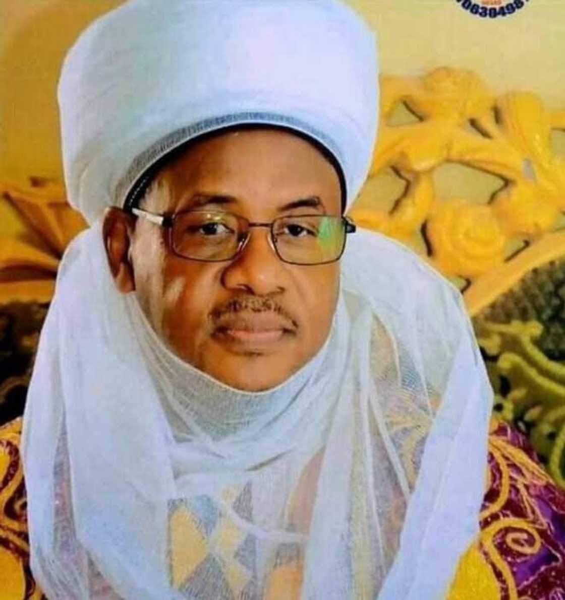 Da duminsa: Yan bindiga sun yi awon gaba da Sarkin Bungudu a titin Kaduna/Abuja