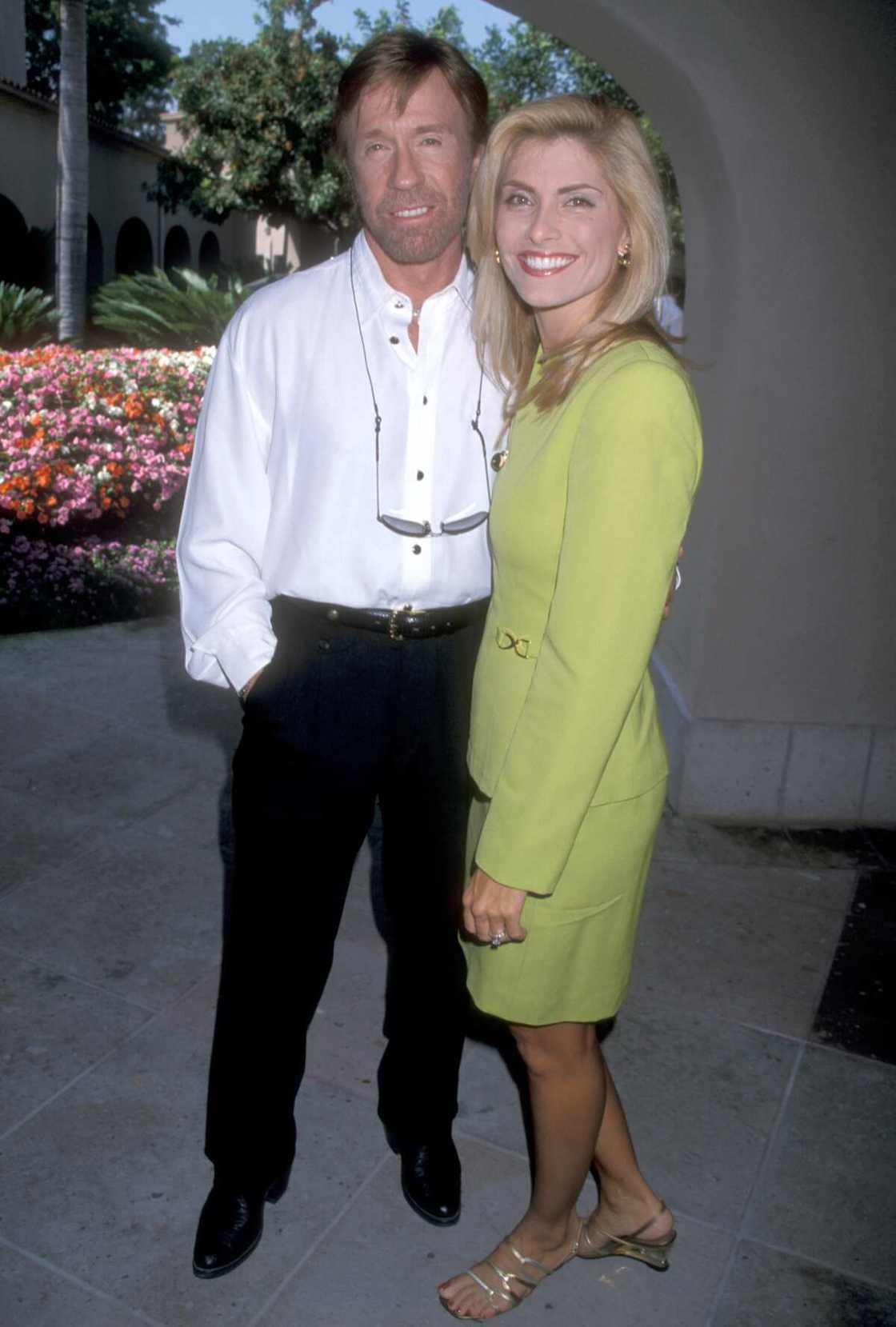 Gena O'Kelley Gena O'Kelley