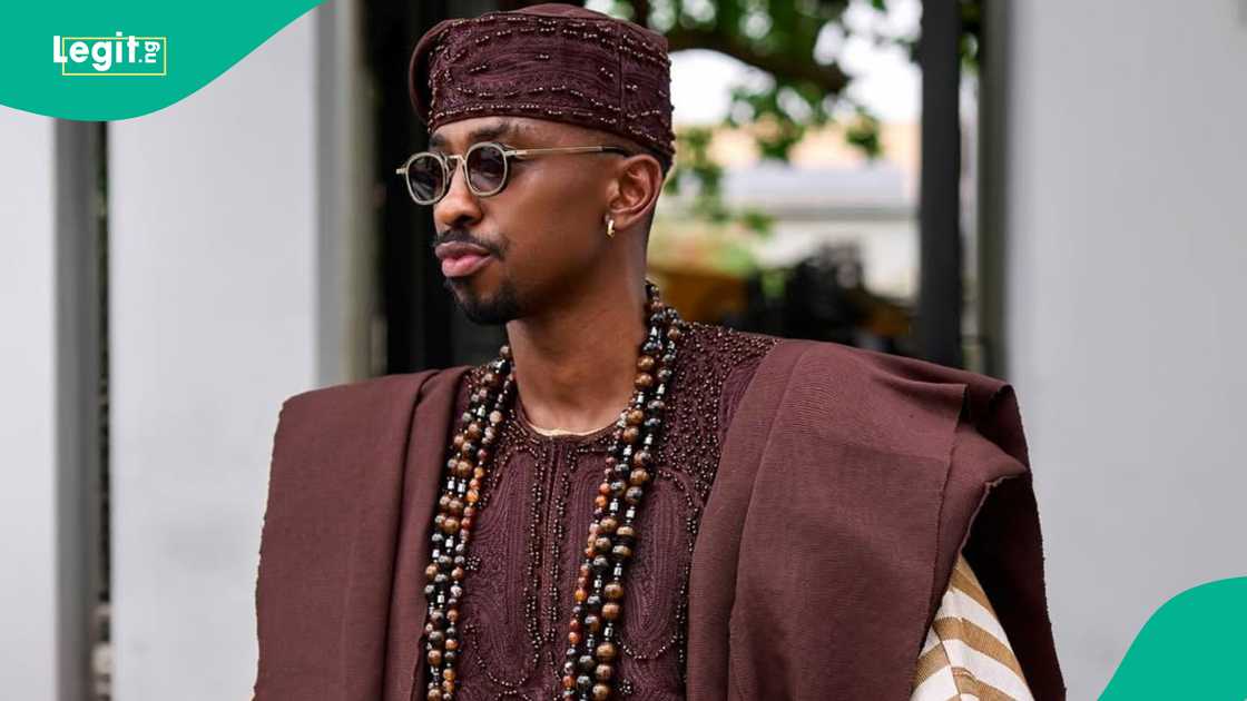 BBNaija stars Saga and Vee share steamy kiss on movie set