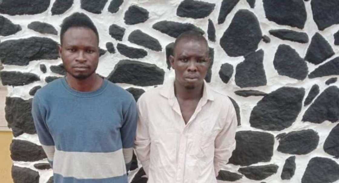 'Yan sanda sun kama mutane 3 bisa zargin kisan kai 'Yan sanda sun kama mutane 3 bisa zargin kisan kai