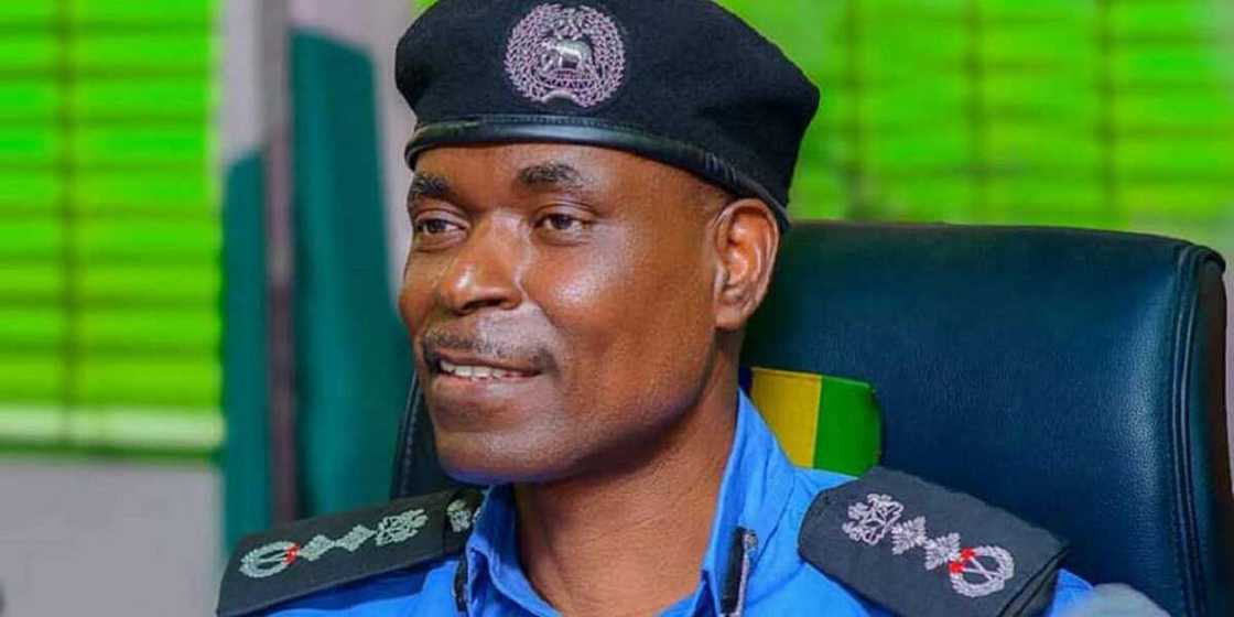 EndSARS: IGP ya zargi kafafen sada zumunta da assasa rikici EndSARS: IGP ya zargi kafafen sada zumunta da assasa rikici