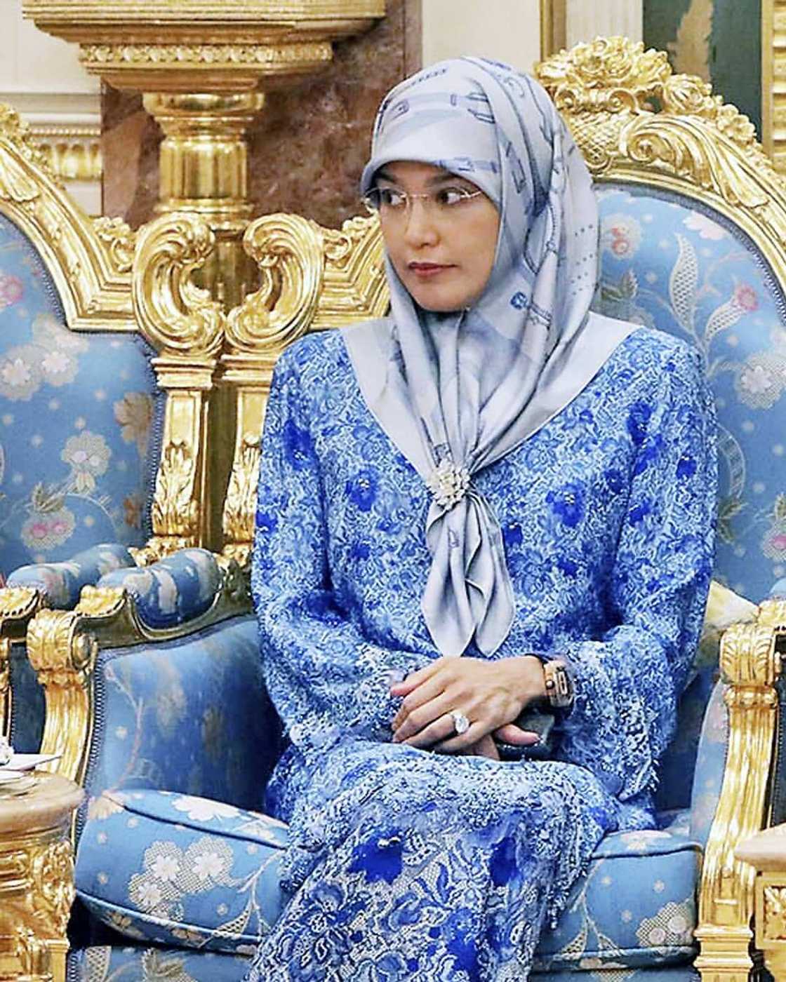 Hotuna: Jerin mata Musulmai guda 10 da suka fi kudi a duniya Hotuna: Jerin mata Musulmai guda 10 da suka fi kudi a duniya