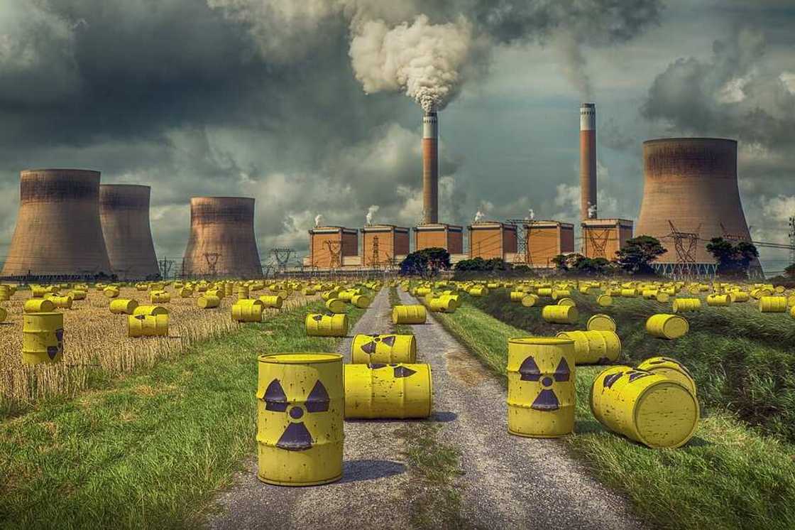 pros and cons of nuclear energy pros and cons of nuclear energy
