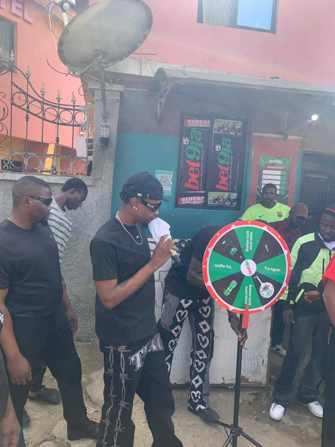 Bet9ja, Yhemo Lee, Charles Okocha, Sheggz and Teddy A Electrify Lagos with Street Champions Tour