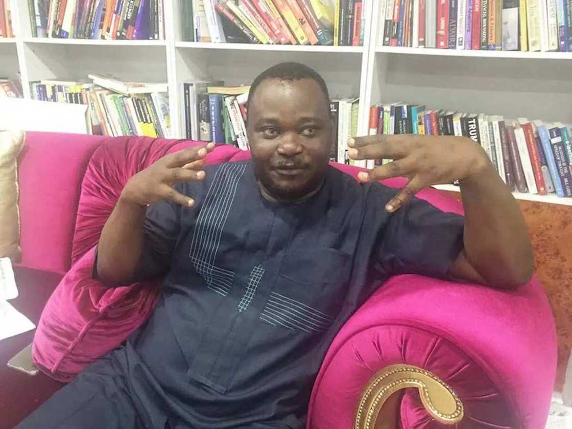 Taurin bashi ya jawo AMCON tana tattare wasu dukiyoyin Jimoh Ibrahim Taurin bashi ya jawo AMCON tana tattare wasu dukiyoyin Jimoh Ibrahim