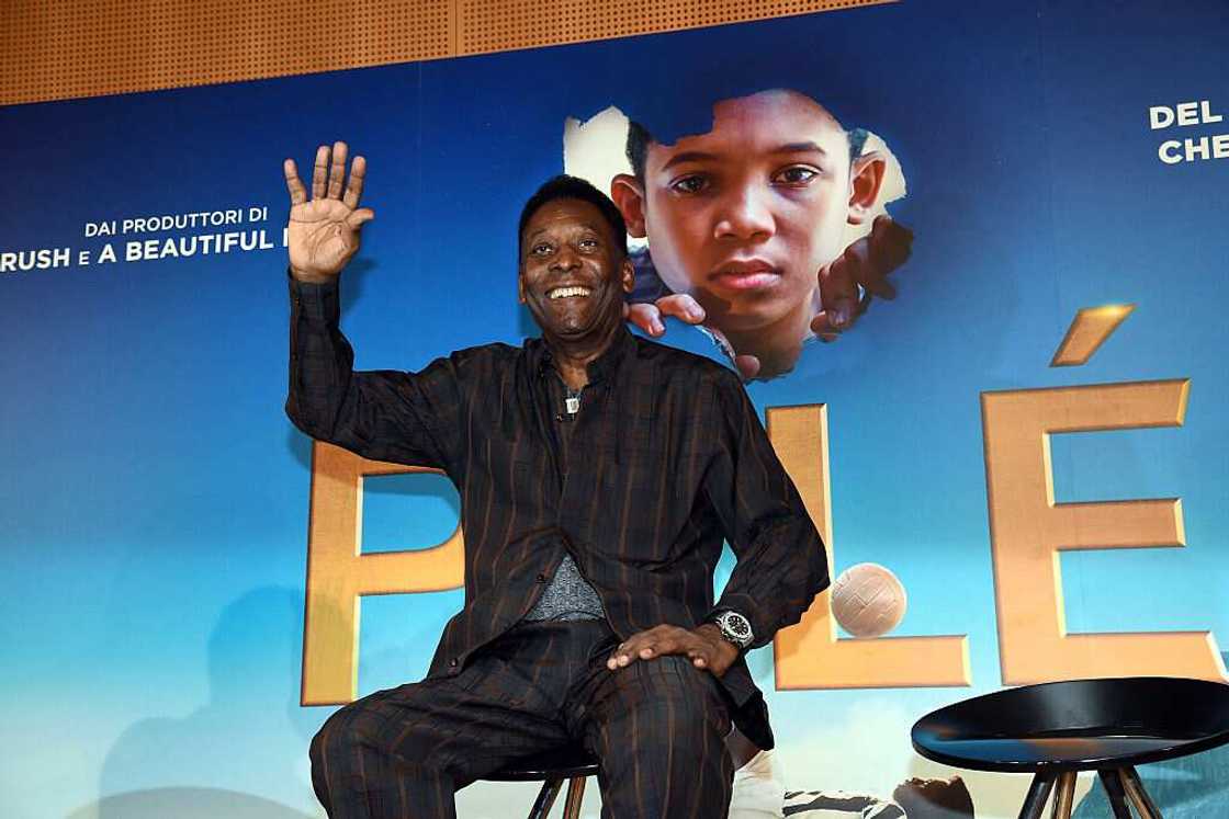 Pele soccer player Pele soccer player