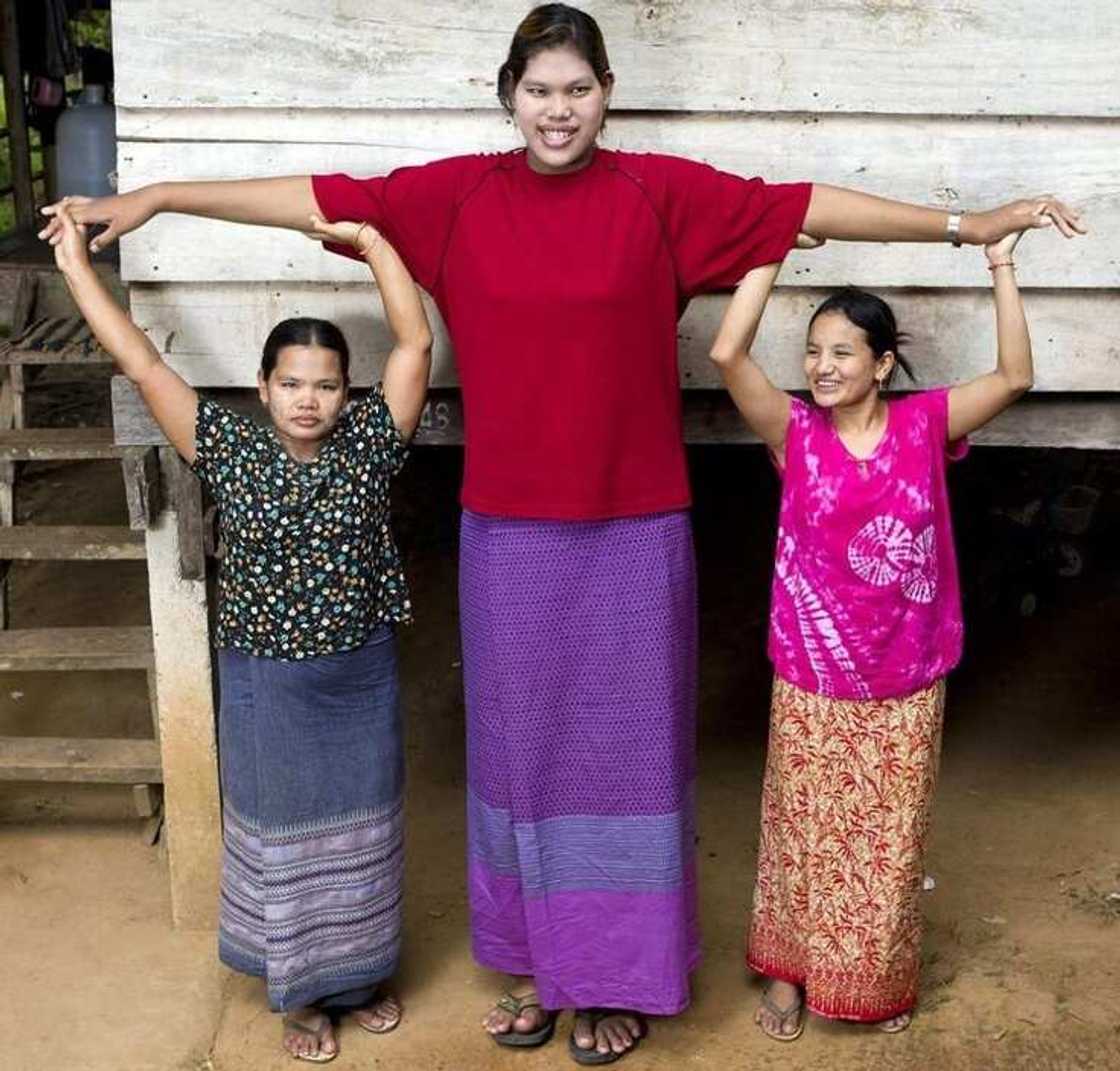Qui sont les femmes les plus grandes du monde et de tous les temps? Qui sont les femmes les plus grandes du monde et de tous les temps?