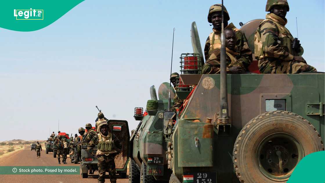 Sojojin Nijar sun mutu a kan hanyar dawowa daga karbar horo Sojojin Nijar sun mutu a kan hanyar dawowa daga karbar horo