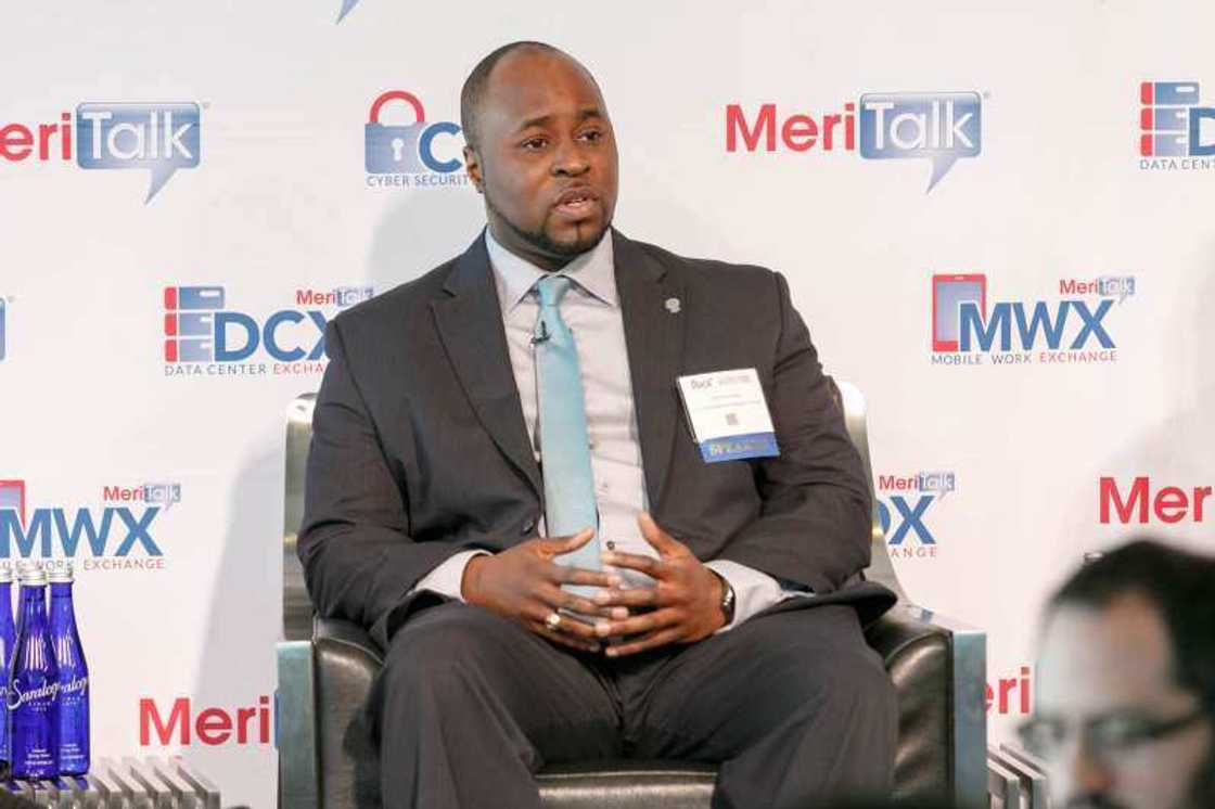 Yemi Oshinnaiye Yemi Oshinnaiye