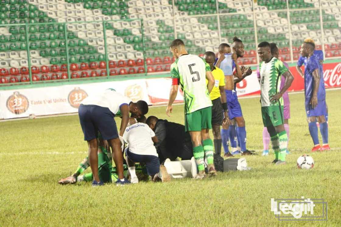 Nigeria vs Sierra Leone: Victor Osimhen stretchered off after suffering wrist injury