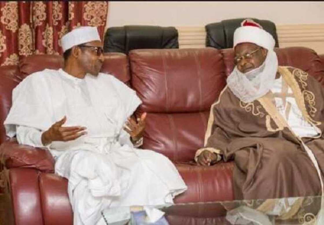 Mai garin Radda da ‘Yan bindiga su ka yi awon-gaba da shi ya kira ‘Yanuwansa ta waya Mai garin Radda da ‘Yan bindiga su ka yi awon-gaba da shi ya kira ‘Yanuwansa ta waya