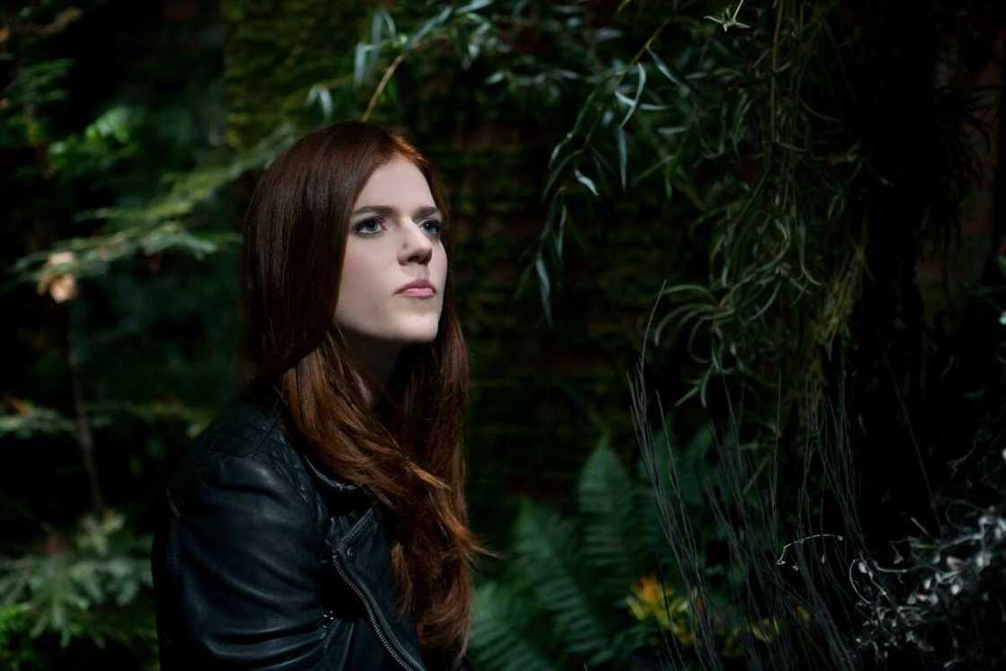 Rose Leslie age