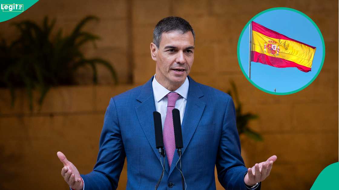 See how long foreigners must stay to apply for Spanish permanent residency See how long foreigners must stay to apply for Spanish permanent residency