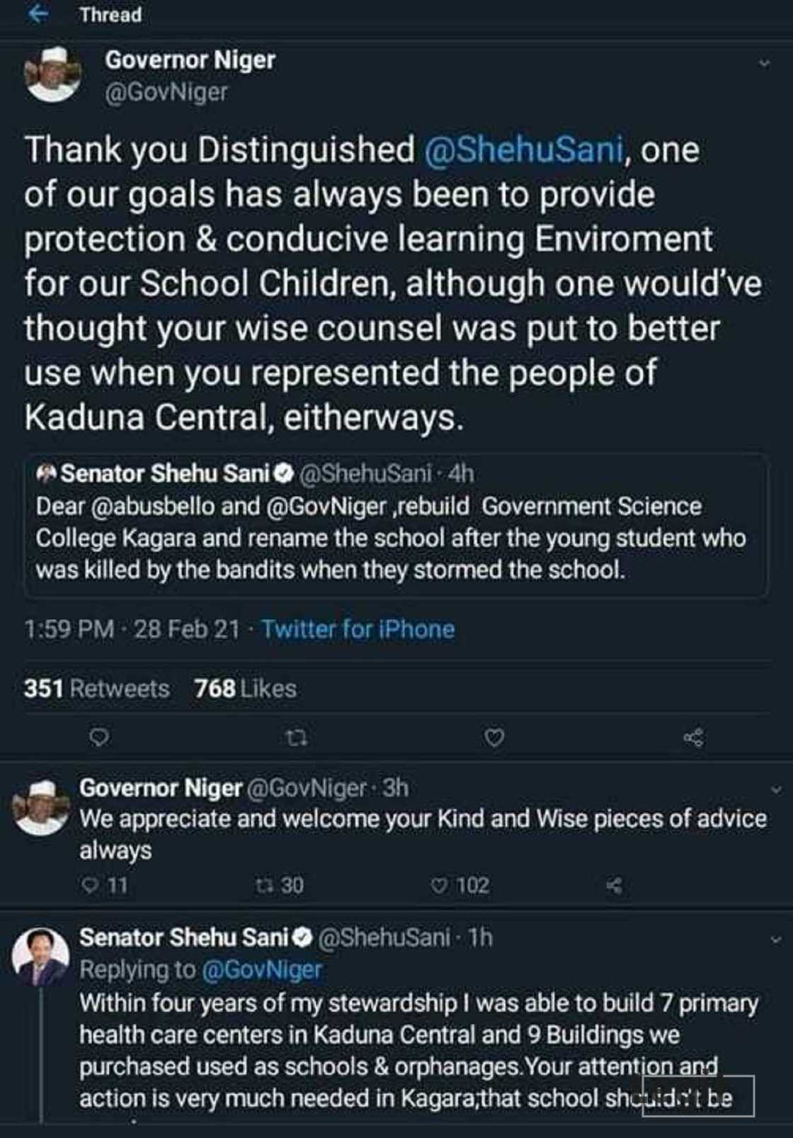 Satar yaran Kagara ya jawo Shehu Sani da Gwamnan Neja sun yi musayar kalamai a Twitter Satar yaran Kagara ya jawo Shehu Sani da Gwamnan Neja sun yi musayar kalamai a Twitter