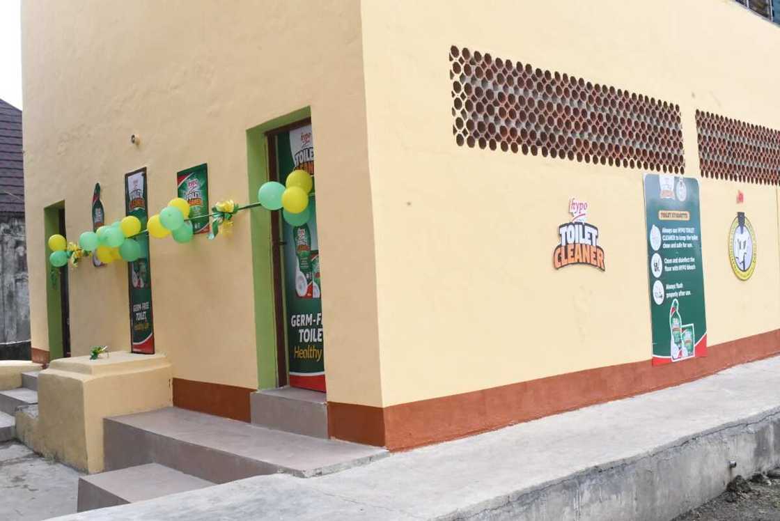 Festac Girls High School, Central High School, Araromi Primary School Got Touched by Hypo Festac Girls High School, Central High School, Araromi Primary School Got Touched by Hypo