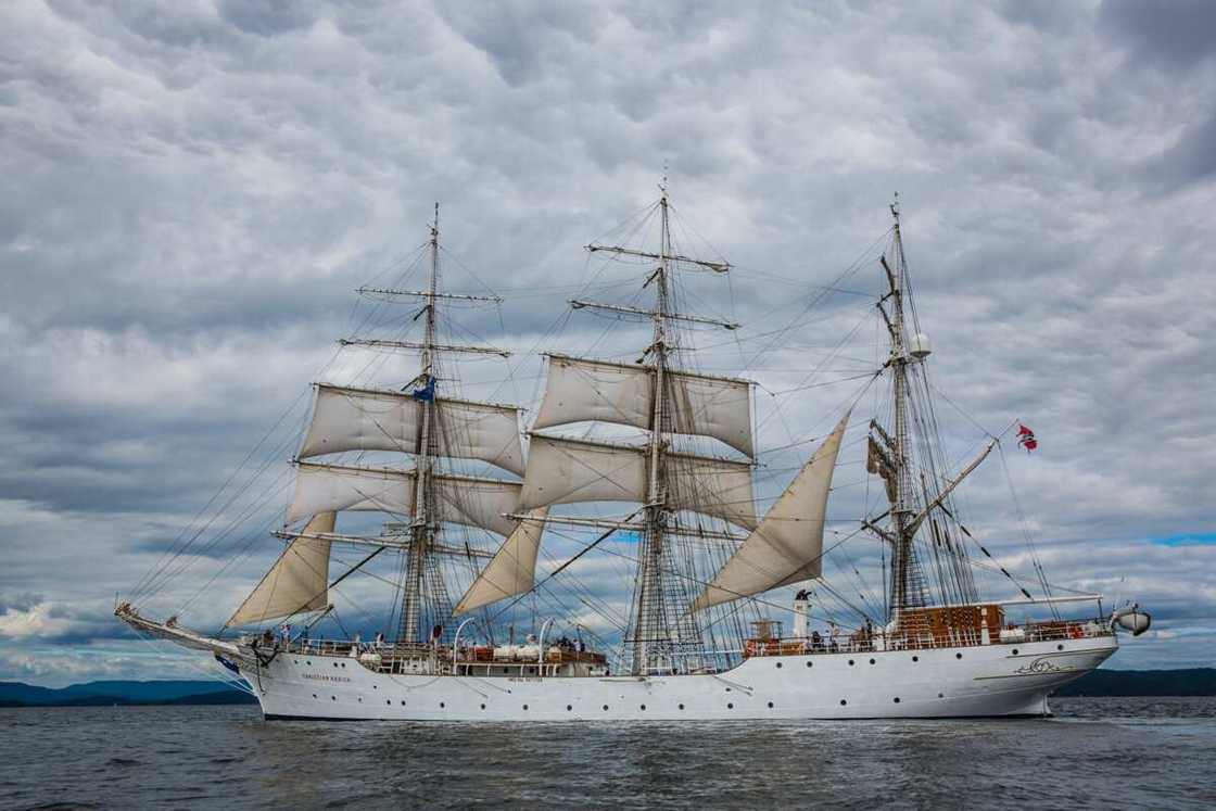 duties of nigerian navy duties of nigerian navy