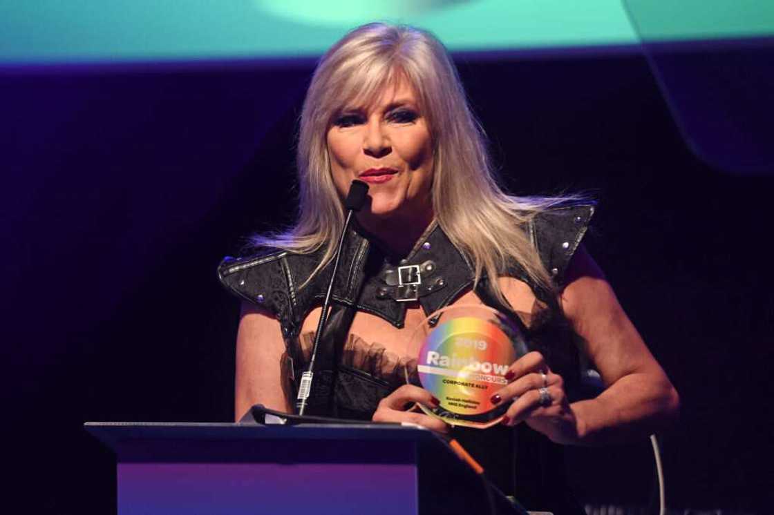 samantha fox aujourd'hui samantha fox aujourd'hui