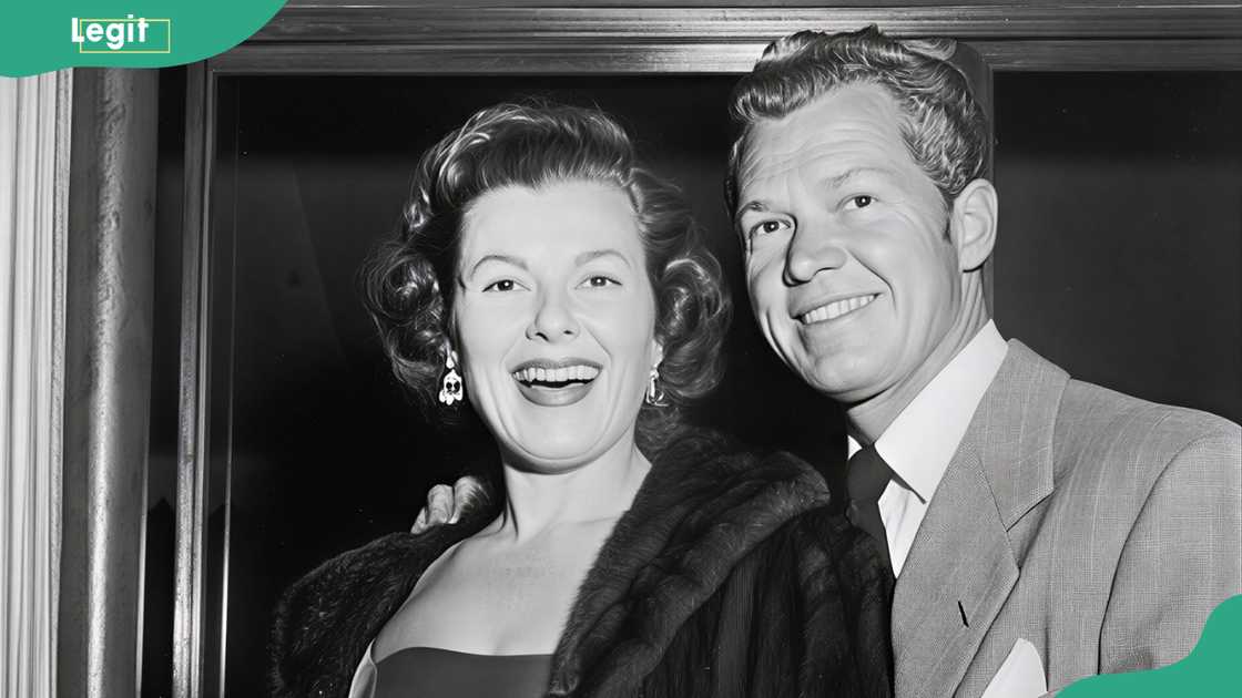 Barbara Hale poses with Bill Williams at a nightclub