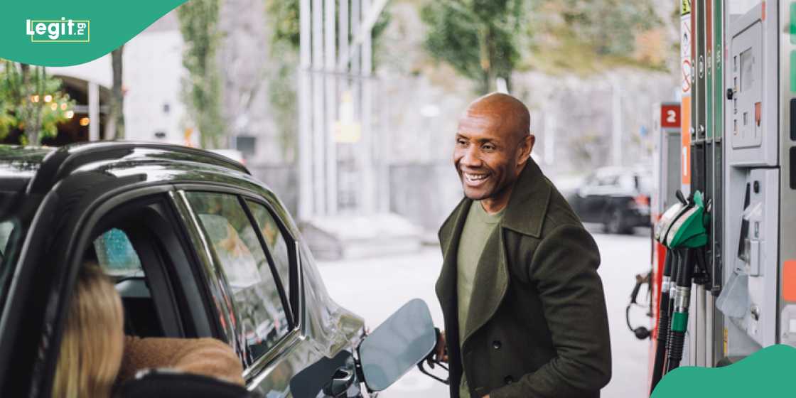 Nigerians Rush to Convert Their Vehicles for Free Nigerians Rush to Convert Their Vehicles for Free