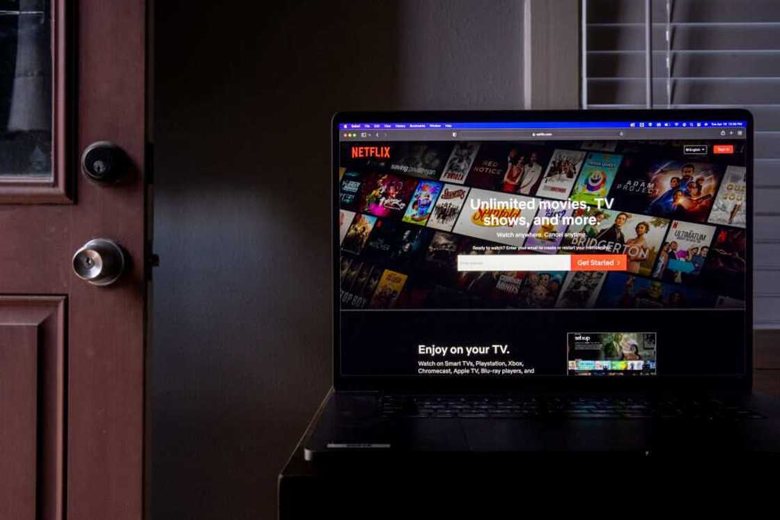 Netflix password sharing Netflix password sharing