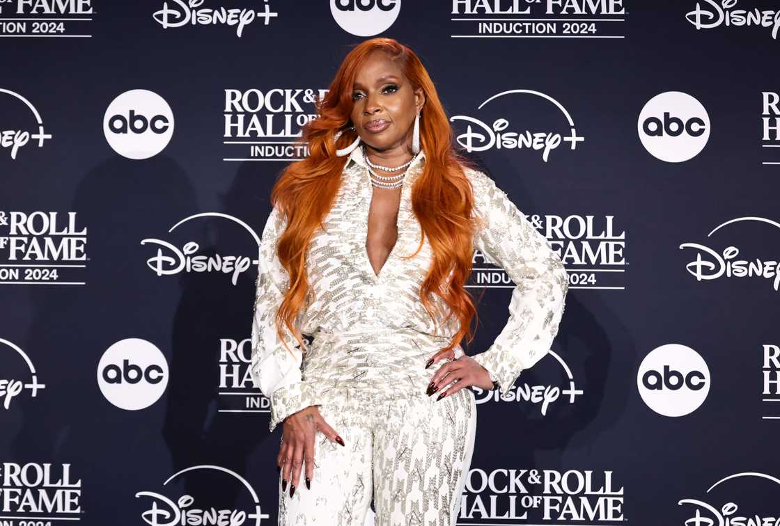 Mary J. Blige performs during the 2023 Strength Of A Woman Festival & Summit - Mary J. Blige Concert astatine  State Farm Arena successful  Atlanta