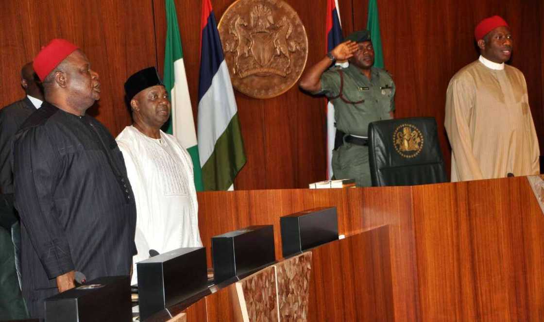 Sakataren Gwamnatin Jonathan Sakataren Gwamnatin Jonathan