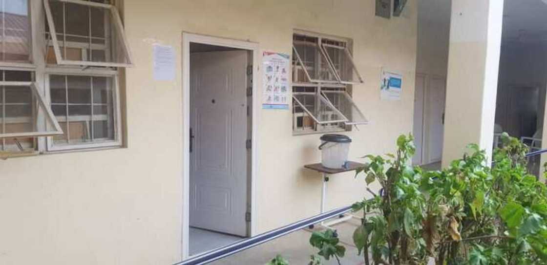 Covid-19: Hotunan cibiyar killace masu jinyar cutuka masu yaduwa a Kano Covid-19: Hotunan cibiyar killace masu jinyar cutuka masu yaduwa a Kano