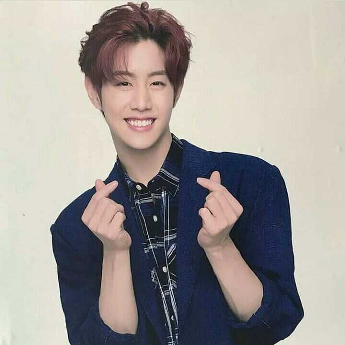 Mark Tuan