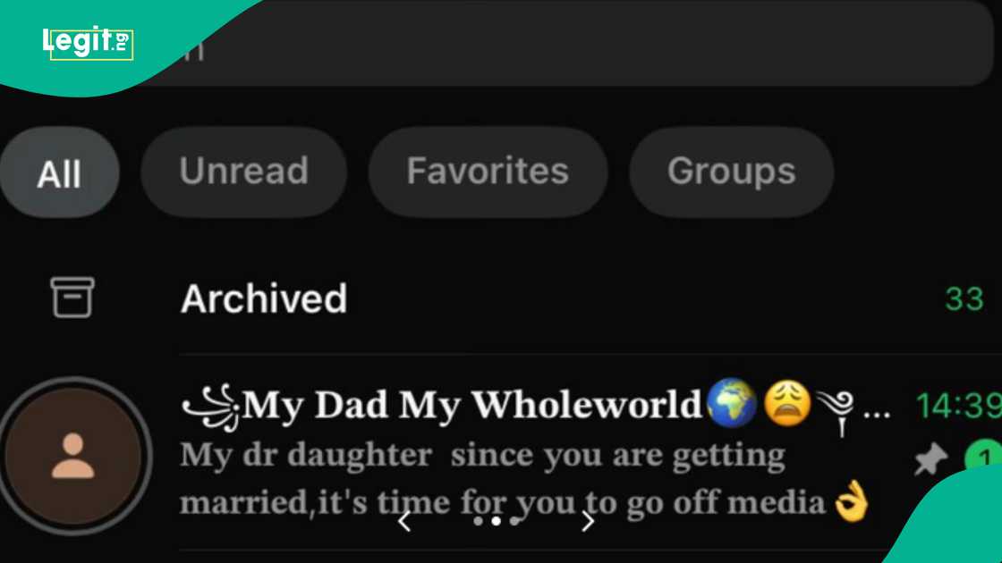 Lady displays unexpected message she received from her dad after her engagement Lady displays unexpected message she received from her dad after her engagement