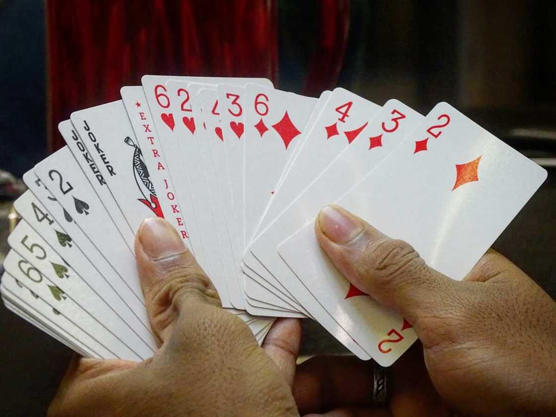 single-player card games with jokers single-player card games with jokers