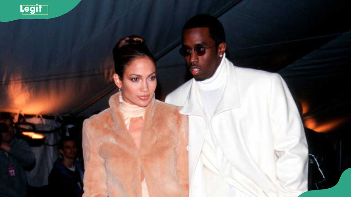 Jennifer Lopez and Sean "Puffy" Combs at the Metropolitan Museum Of Art Costume Institute Gala Jennifer Lopez and Sean "Puffy" Combs at the Metropolitan Museum Of Art Costume Institute Gala