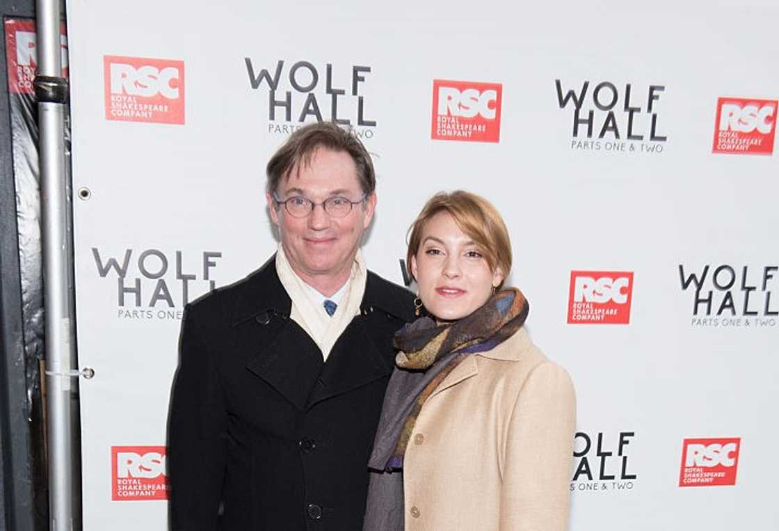 Richard Thomas and Kendra Thomas pose on the red carpet during the opening night of Wolf Hall Richard Thomas and Kendra Thomas pose on the red carpet during the opening night of Wolf Hall