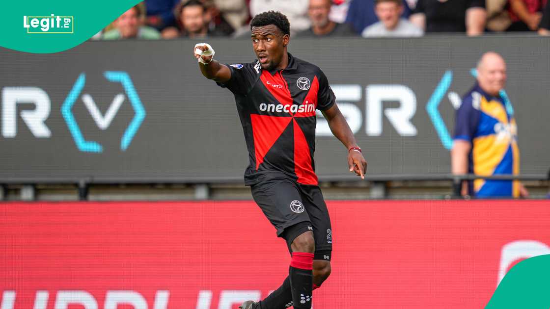 Hamdi Akujobi, Super Eagles, Eric Chelle Hamdi Akujobi, Super Eagles, Eric Chelle